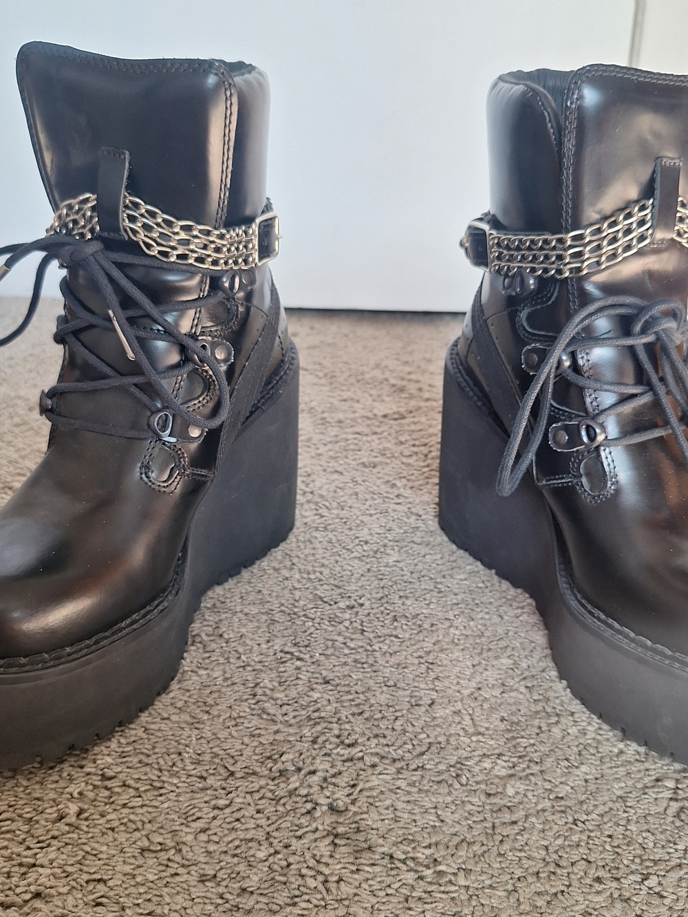 Fenty PUMA by Rihana Black Mid Calf Platform Boots Lace Up Size 6 W/chain Detail
